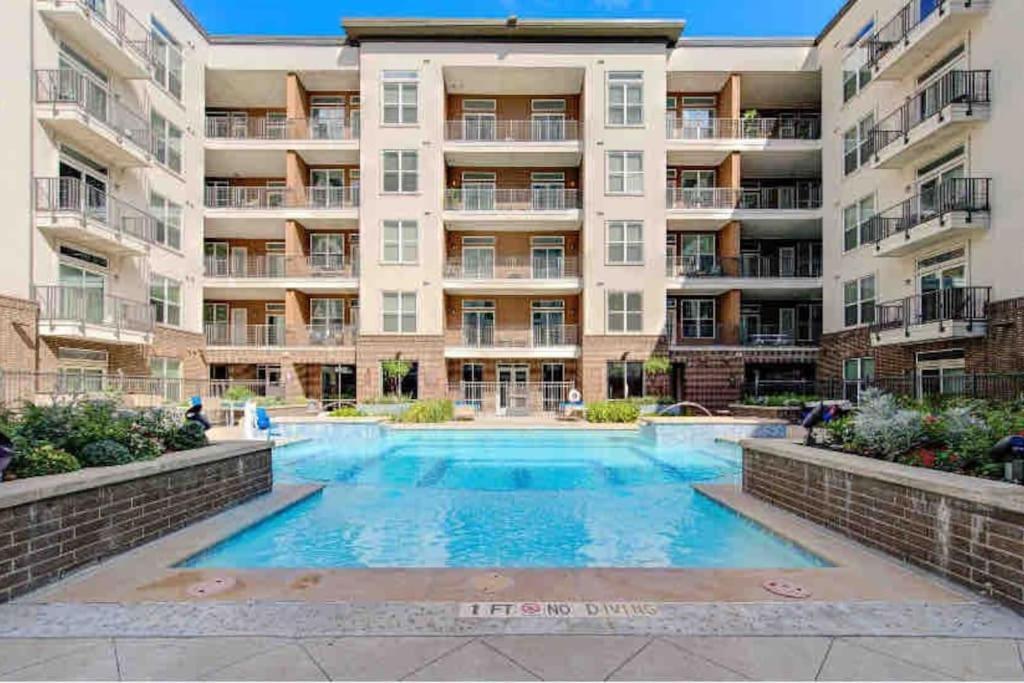 Fancy Apt Downtown. Pool. Gym. Lounge. Pet Ok Хьюстон Экстерьер фото